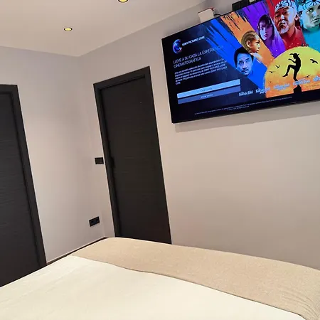 Escapadaburgos, Bruma Obscuro, Vivienda Exclusiva En Pleno Centro De La Ciudad *