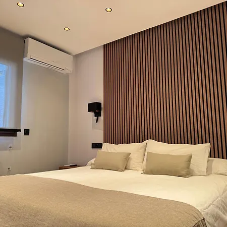 Escapadaburgos, Bruma Obscuro, Vivienda Exclusiva En Pleno Centro De La Ciudad