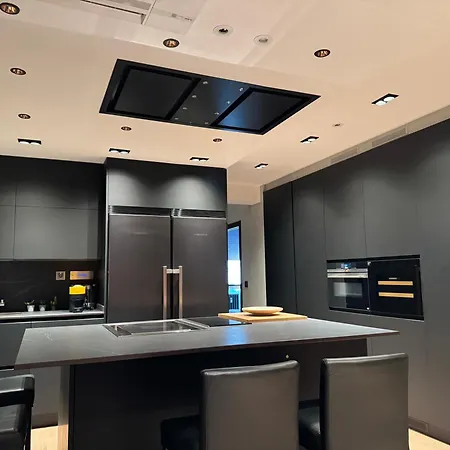 Escapadaburgos, Bruma Obscuro, Vivienda Exclusiva En Pleno Centro De La Ciudad