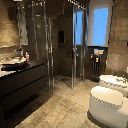 Appartamento Escapadaburgos, Bruma Obscuro, Vivienda Exclusiva En Pleno Centro De La Ciudad Burgo